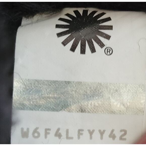 Ugg Boots Black Suede Gem Crystal Studded Bow Women Size 9 New S/N 1019197 - Picture 7 of 7